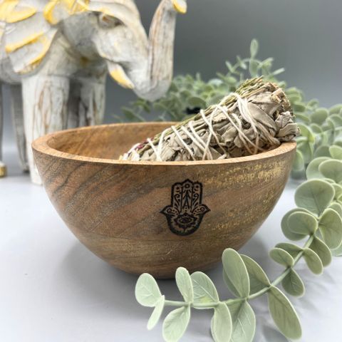 Wooden Smudge and Ritual Offerings Bowl – Hamsa Design (13x7cm)