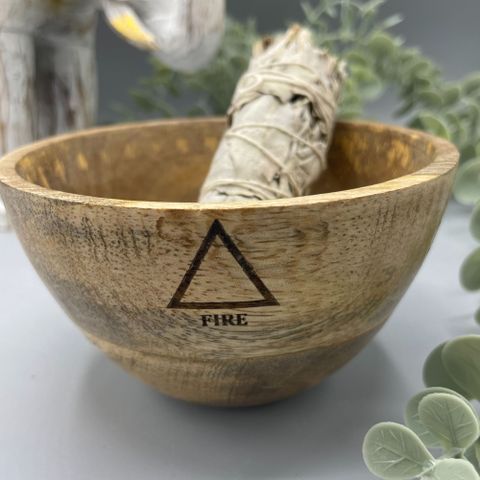 Wooden Smudge and Ritual Offerings Bowl – Four Elements Design (11x7cm)