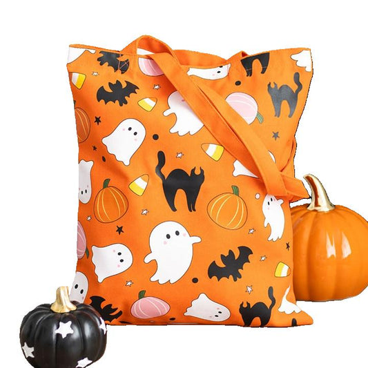 Carry the spirit of Halloween wherever you go with this polycotton tote bag, featuring a charming ghost and pumpkin print. Perfect for seasonal shopping or as an eco-friendly trick-or-treat bag.