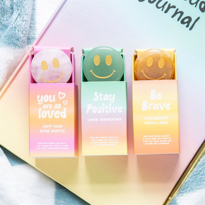 This smiling yellow Jade crystal is happiness in a box and serves as the perfect token for anyone who needs a reminder that they have confidence and braveness within them. Whether it's a little gift for others or a gift to self, it's sure to be an appreciated through any challenges life throws in the way.