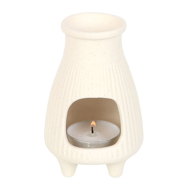 This cream ribbed ceramic Palo Santo Brick burner is perfect for safely holding and burning Palo Santo incense bricks. Its ribbed texture adds a contemporary yet timeless touch to any space. Cleansing and purifying negative energies, this burner can be used to enhance spiritual rituals or used as a decorative accent.