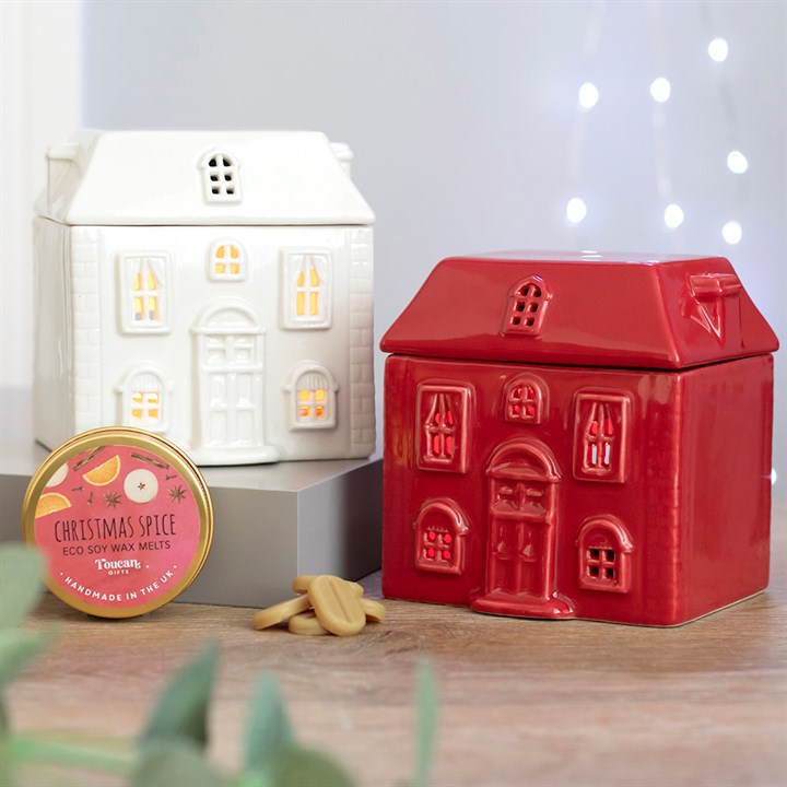 White Ceramic House Oil Burner – Cozy Aromatherapy Home Decor