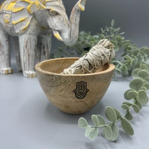 Wooden Smudge and Ritual Offerings Bowl – Hamsa Design (11x7cm)
