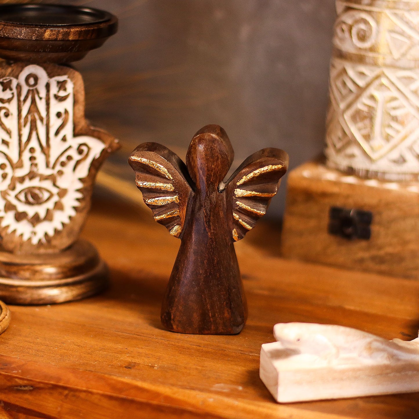 Small Mango Wood Angel – Gold Decor