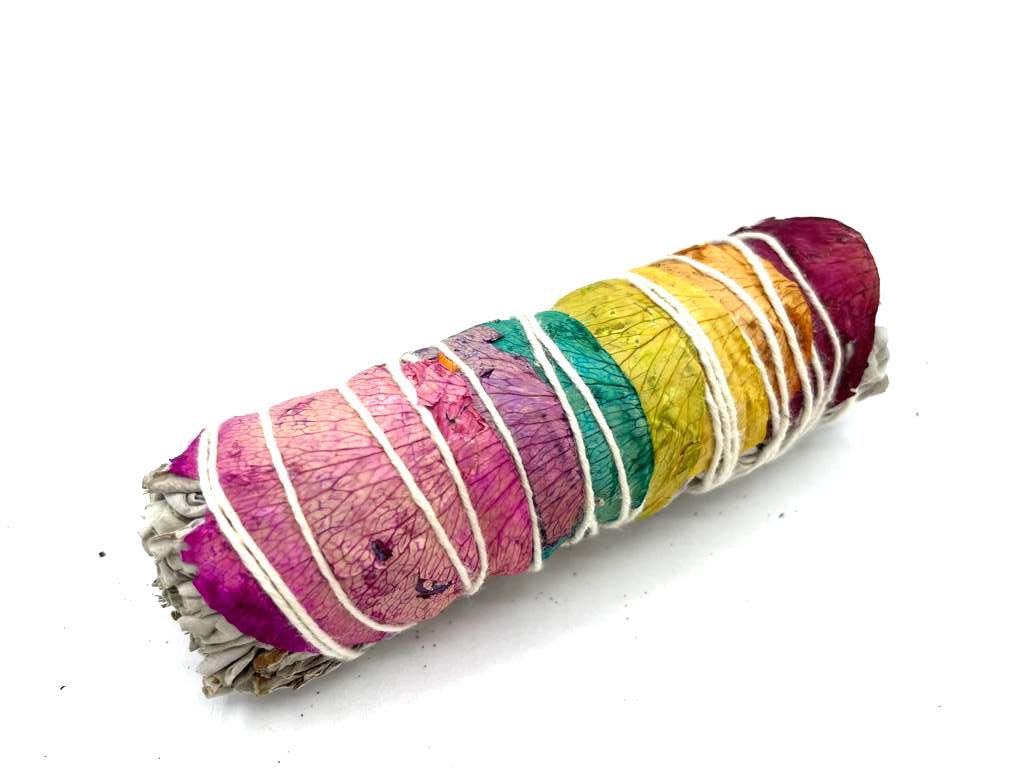 Smudge Stick – 7 Chakras Rose Petals Sage 10cm | Align, Cleanse & Awaken