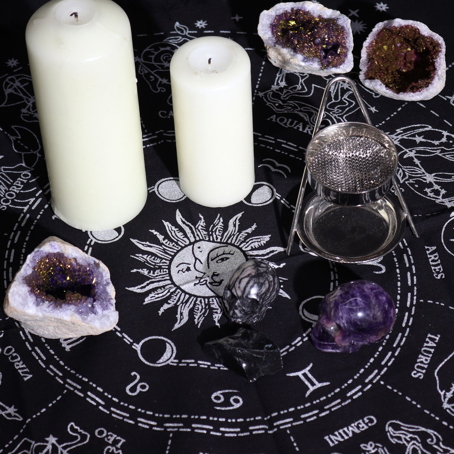 Fringed Horoscope Altar Cloth – 50cm Cotton Ritual Cover