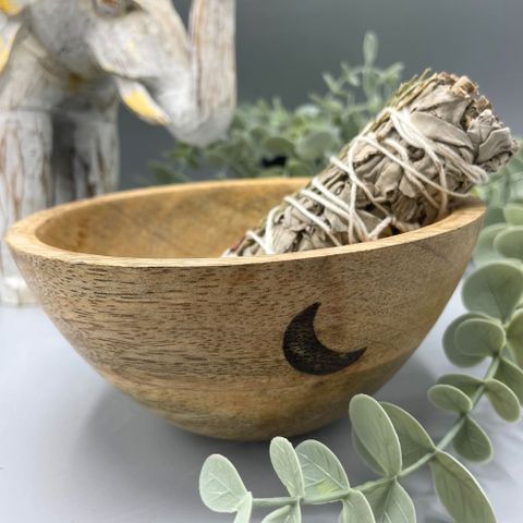 Wooden Smudge and Ritual Offerings Bowl – Three Moons Design (13x7cm)
