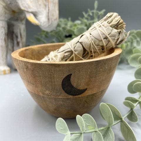Wooden Smudge and Ritual Offerings Bowl – Three Moons Design (11x7cm)