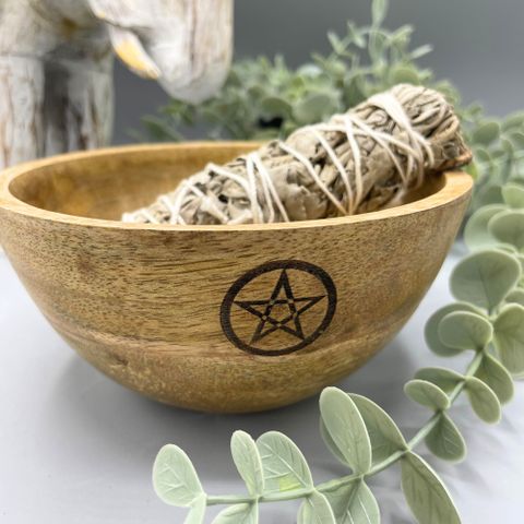 Wooden Smudge and Ritual Offerings Bowl – Pentagram Design (13x7cm)