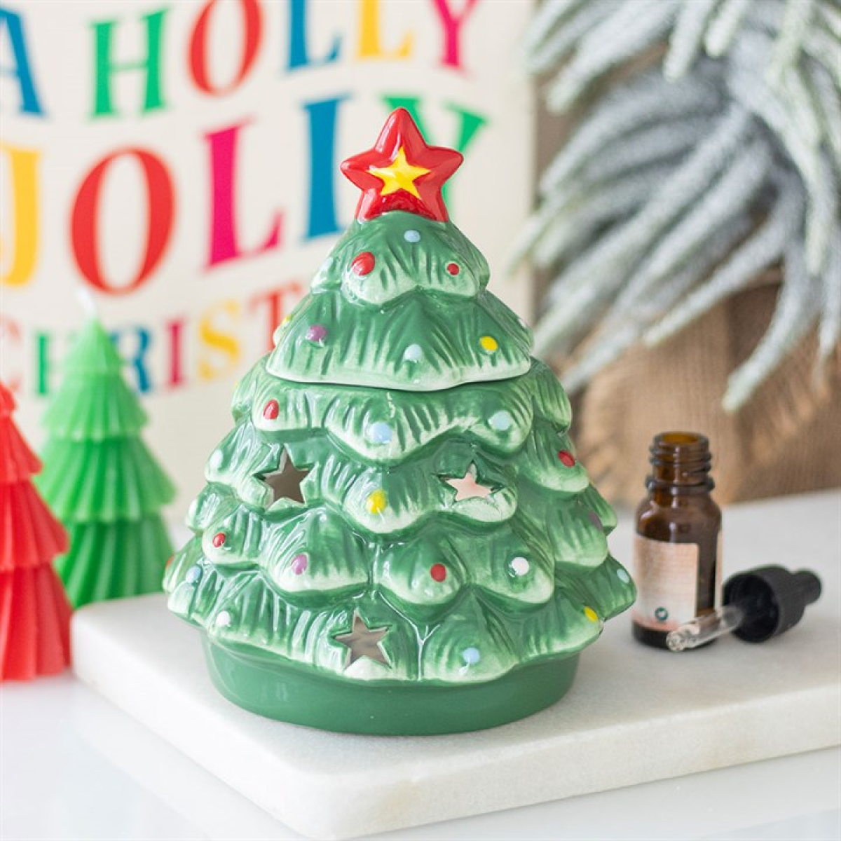 Nostalgic Christmas Tree Oil Burner and Wax Warmer – Classic Yuletide Magic