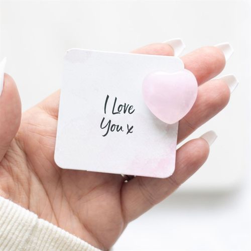 Promote love, friendship and confidence with this lucky rose quartz crystal heart. Presented in a pink velvet drawstring bag, this charm makes a meaningful token of inspiration and empowerment for anyone in need of some extra positivity. Includes a charming "I love you x" sentiment card.