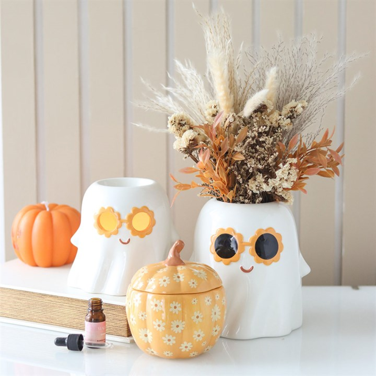 Groovy Floral Pumpkin Oil Burner – Autumn & Halloween Home Décor