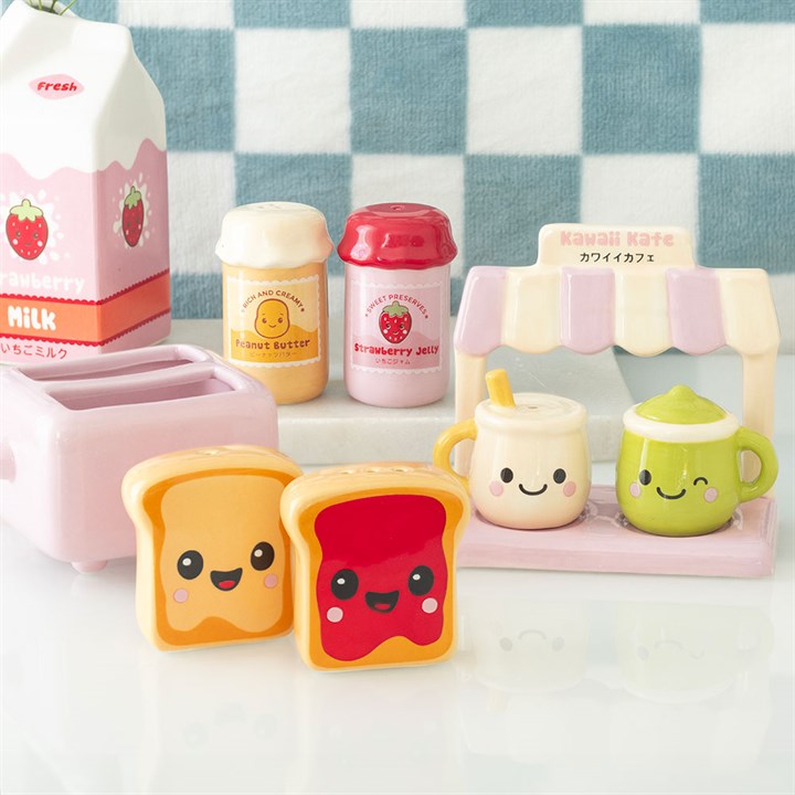 Kawaii Latte Salt and Pepper Shakers – Pastel Cafe Ceramic Set