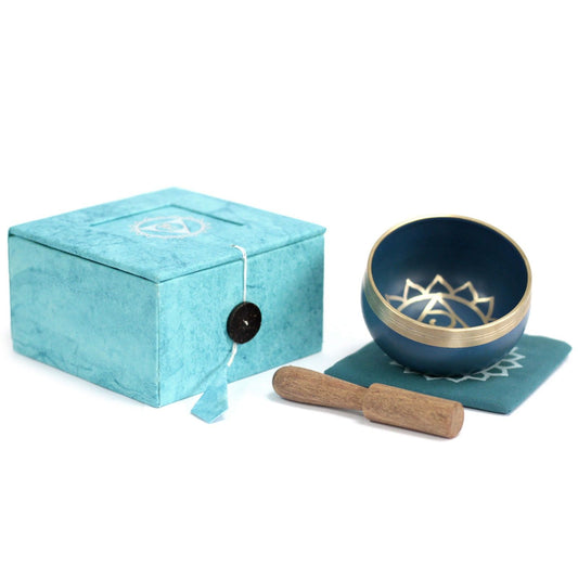 Whispered truths, sacred songs, and spells of the spoken word...
The Throat Chakra Singing Bowl calls forth clarity, expression, and creative flow. Aligned with the Vishuddha chakra, located at the throat, it tunes your voice to truth and opens the channel of authentic communication.

Its celestial colour, bright blue, reflects the wisdom of Mercury and the dreamlike depths of Neptune — weaving logic with intuition. Stones like Sodalite, Lapis Lazuli, and Blue Lace Agate amplify its power, helping your word